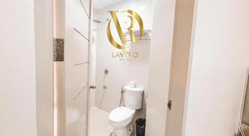 Lavero Suites Kalibo Exterior photo