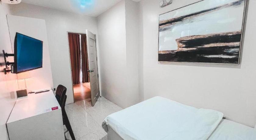 Lavero Suites Kalibo Exterior photo